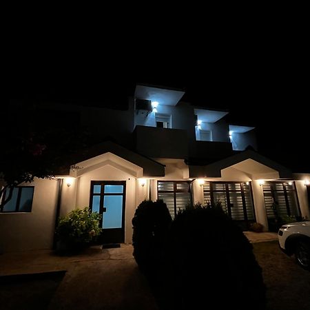 B&B Family Ostojic Medugorje Bagian luar foto