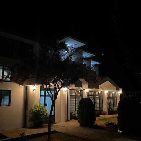 B&B Family Ostojic Medugorje Bagian luar foto